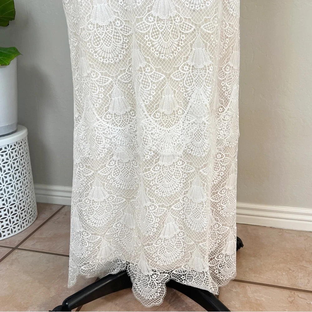 TADASHI SHOJI Women’s Size 16 Ivory Sleeveless Caye Racer Neck Lace Wedding Gown - Picture 5 of 13
